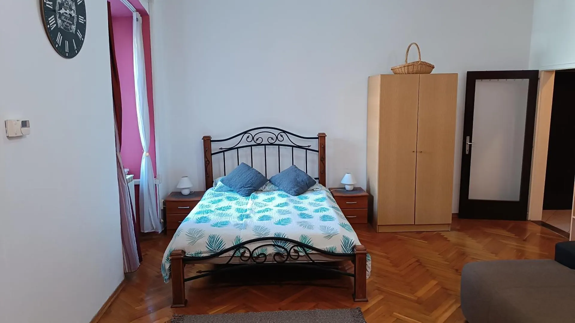 Giardini Apartment Pula 0*,  Hırvatistan
